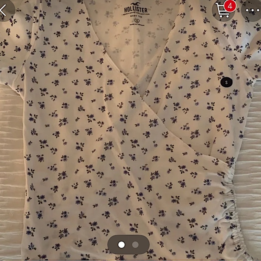 Hollister Baby Tee NWT